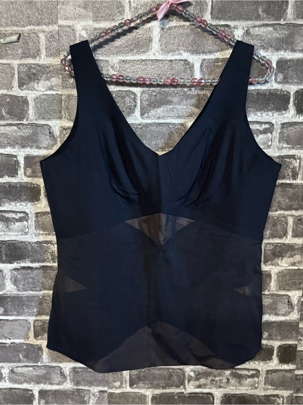 Honeylove shapewear tank top black mesh vneck
